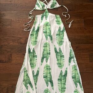 Tropical Leaf Print Halter Maxi Dress